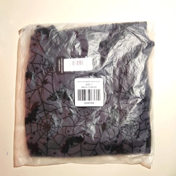 ❤️NWT VINTAGE TORRID BODYSUIT - SPIDERWEBS & BATS SHEER LINGERIE - HALLOWEEN - Picture 3 of 9